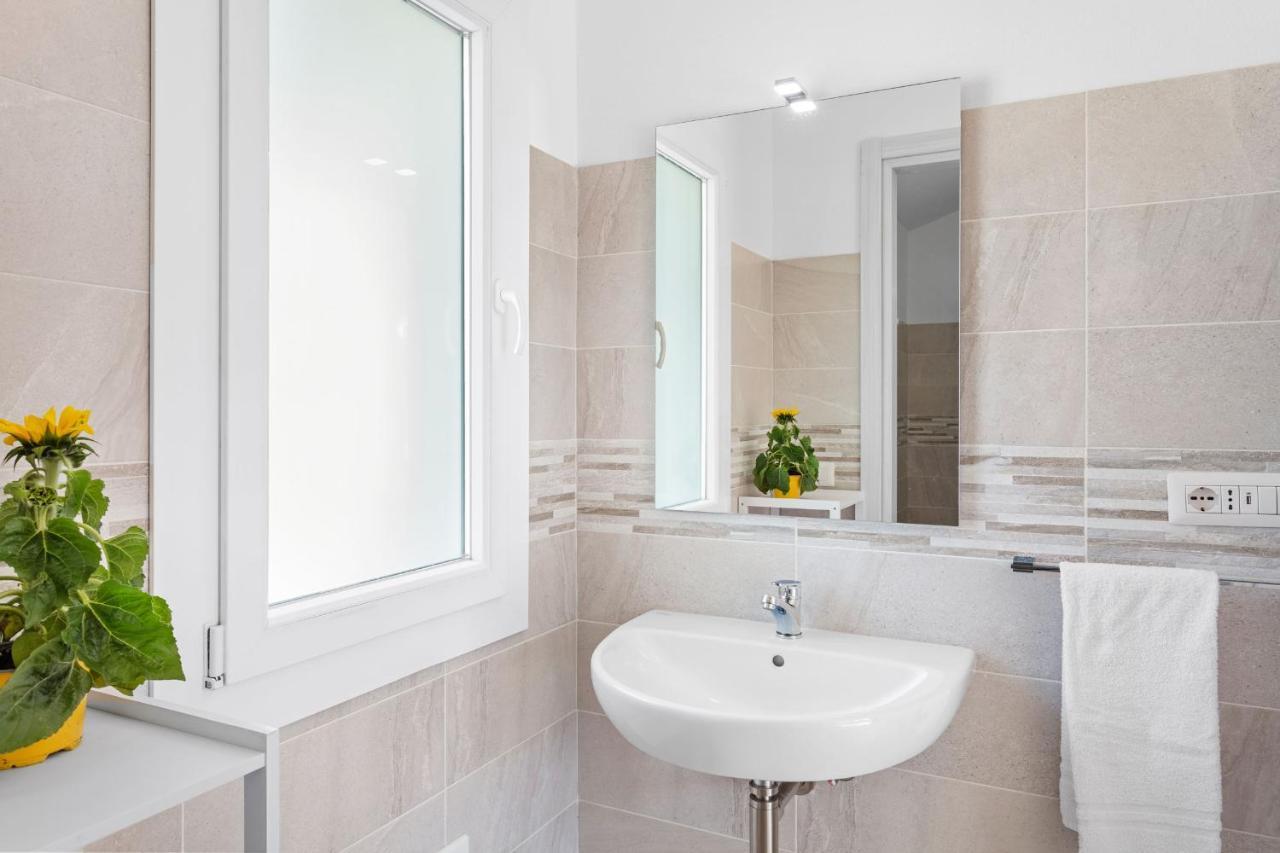 Sardegna E - New Rooms Ольбія Екстер'єр фото